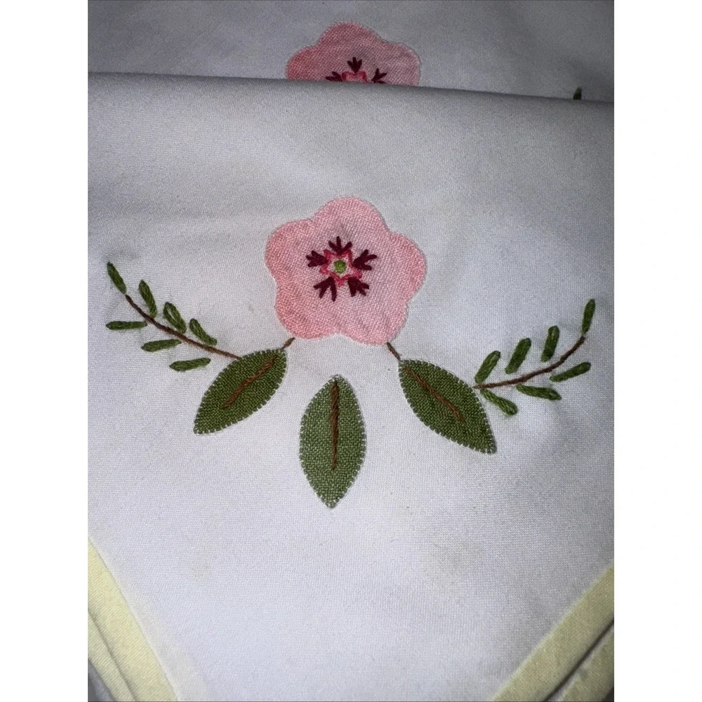 Vintage Hankercheif  Napkins White Appliqué‎ Pink Flower Yellow Border Set of 12